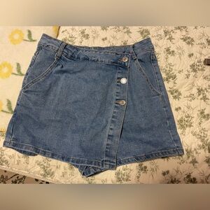Stylish Blue Denim Skort